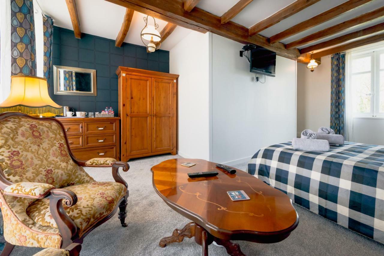 Auberge Du Noyer Londigny Bagian luar foto
